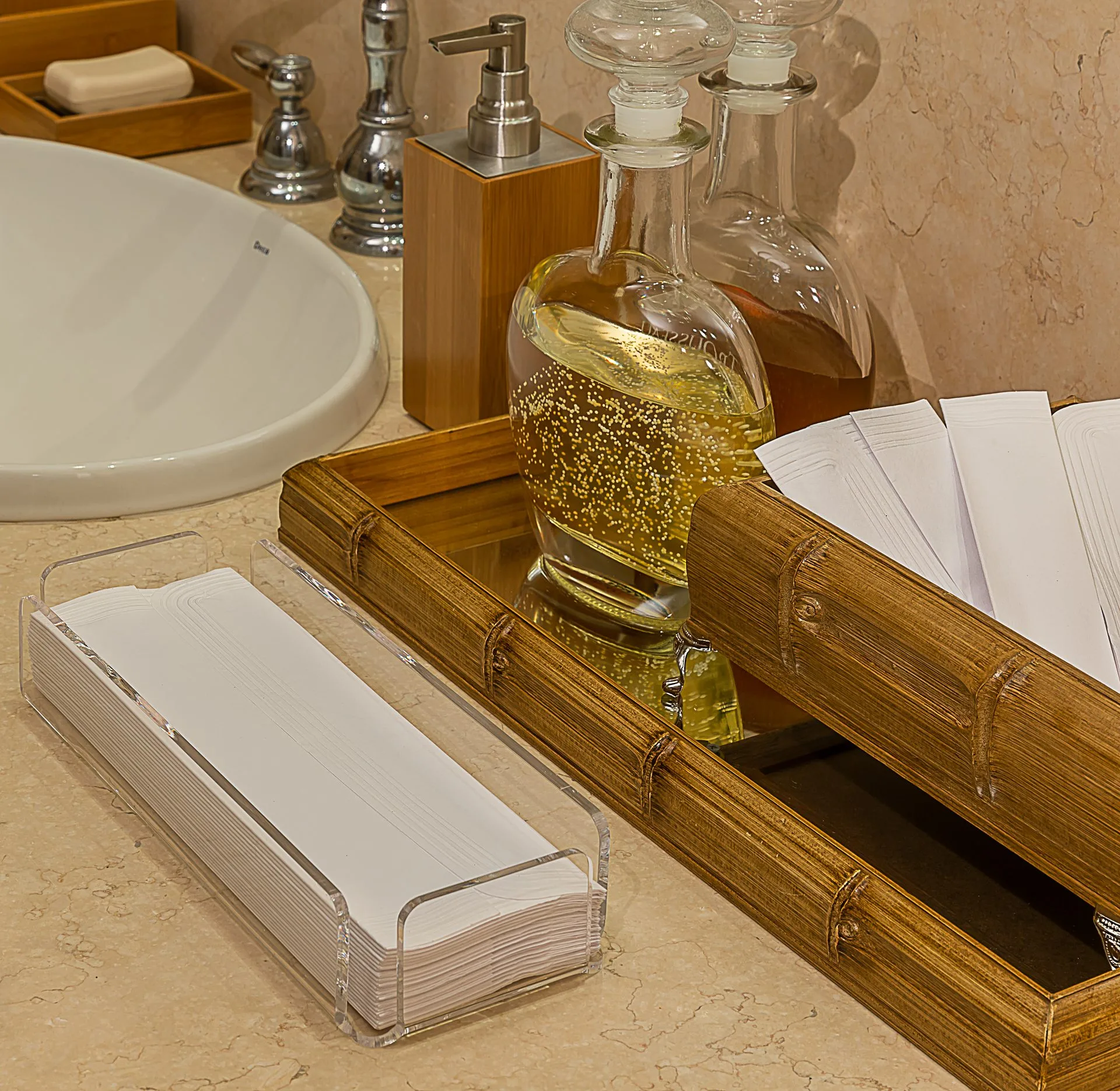 Suporte para Toalha de Lavabo — Ambientado