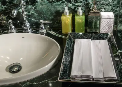 Toalha de Lavabo — referência 81 ambientada