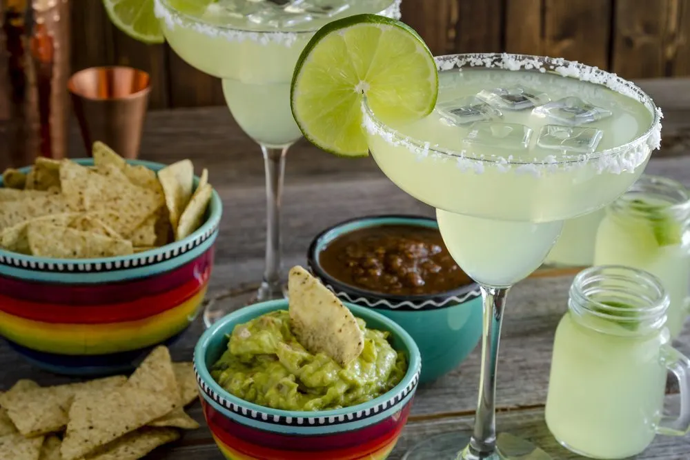 Feito a base de tequila, o drink mexicano tem um copo exclusivo para ser servido!