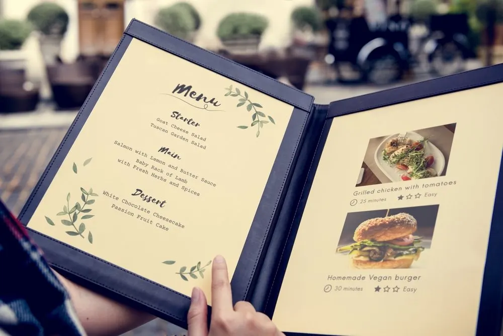 As informações no modelo de cardápio para restaurante precisam estar claras e bem organizadas.